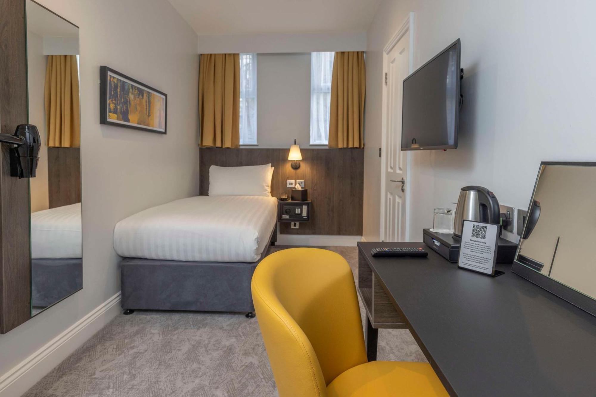 Best Western Kensington Olympia Hotel London Bagian luar foto
