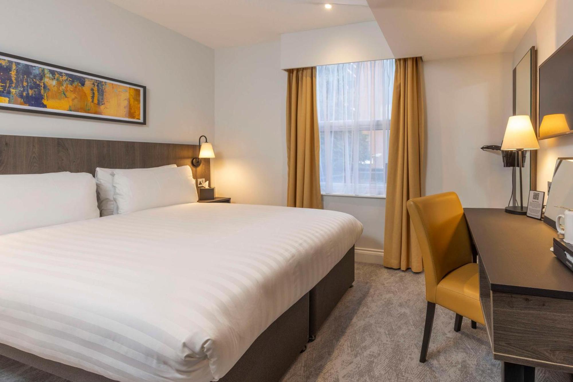 Best Western Kensington Olympia Hotel London Bagian luar foto